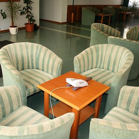 Park Hotel Es Rendezveny Centrum Bábolna 外观 照片